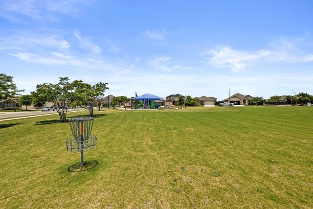 114 Grasslands TRL, Hutto, TX 78634