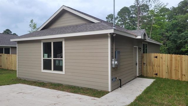 801 Crystal River Road, Conroe, TX 77316