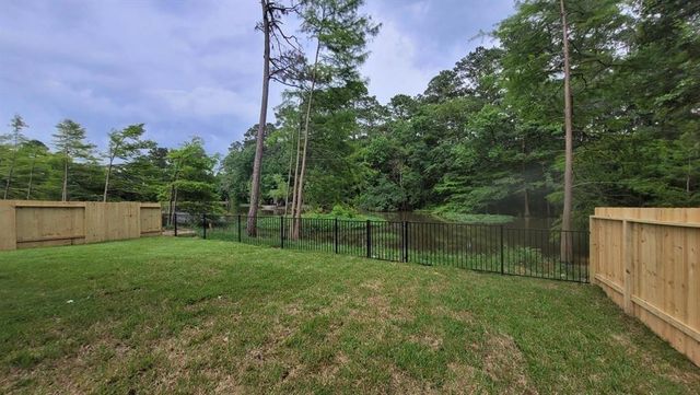 801 Crystal River Road, Conroe, TX 77316