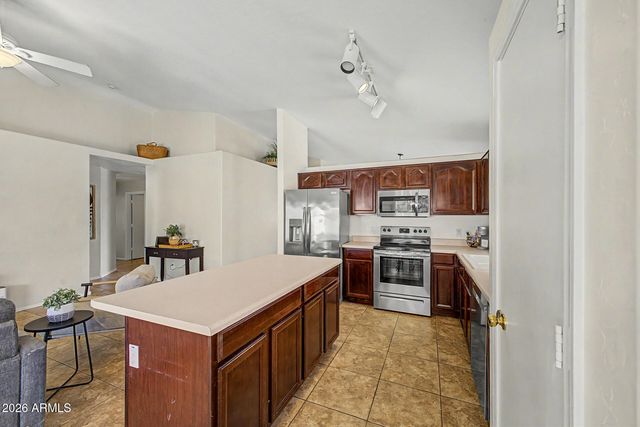 4890 E WHITEHALL Drive, San Tan Valley, AZ 85140