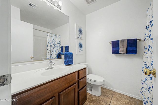 4890 E WHITEHALL Drive, San Tan Valley, AZ 85140