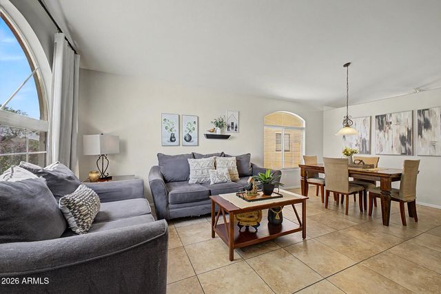 4890 E WHITEHALL Drive, San Tan Valley, AZ 85140