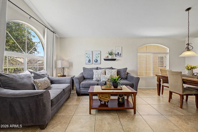 4890 E WHITEHALL Drive, San Tan Valley, AZ 85140