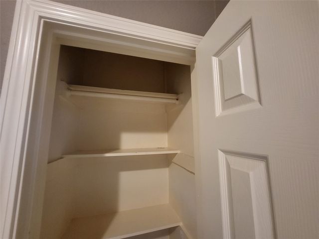 1819 N Fitzhugh Avenue C, Dallas, TX 75204