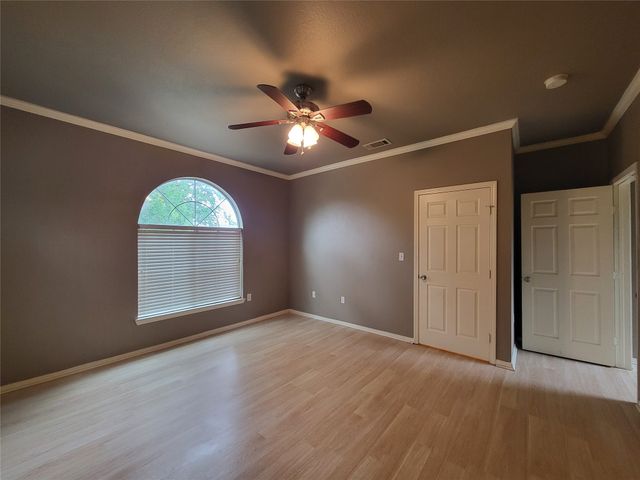 1819 N Fitzhugh Avenue C, Dallas, TX 75204