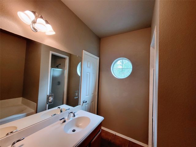 1819 N Fitzhugh Avenue C, Dallas, TX 75204