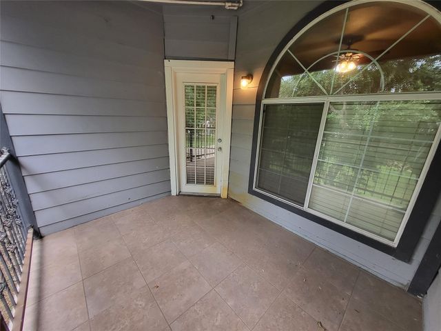 1819 N Fitzhugh Avenue C, Dallas, TX 75204