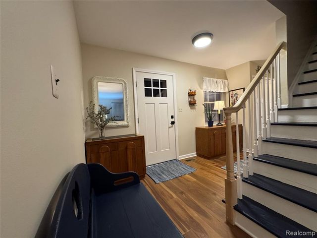 24600 Olde Orchard Street, Novi, MI 48375