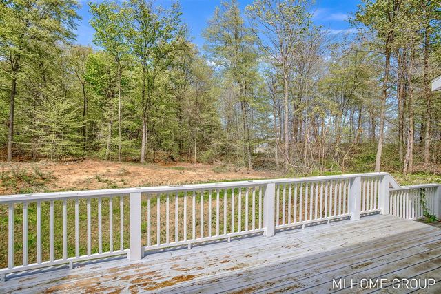 6467 118th Avenue, Fennville, MI 49408