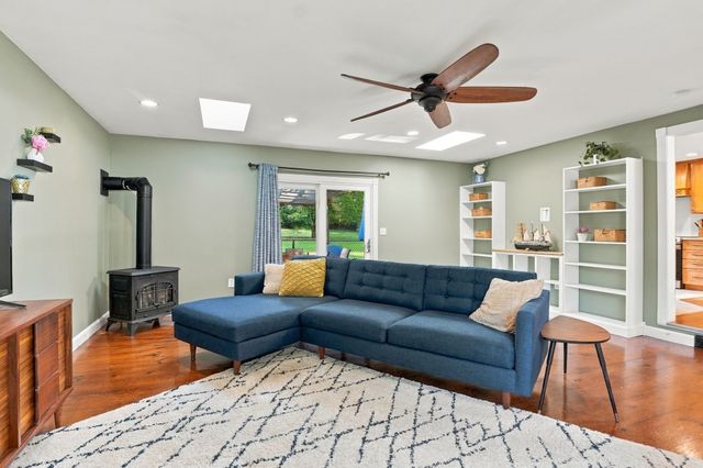 70 Brigham Street, Hudson, MA 01749