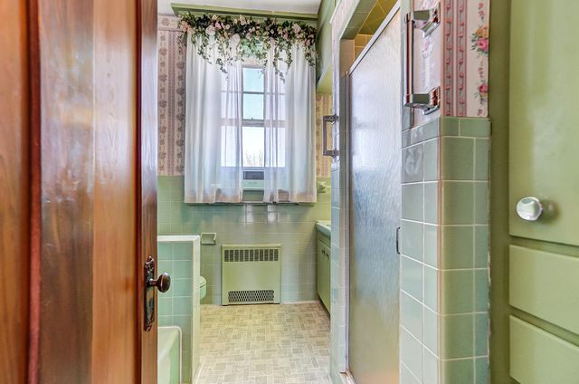 405 E Spring Street 405 E Spring Street, Saint Marys, OH 45885