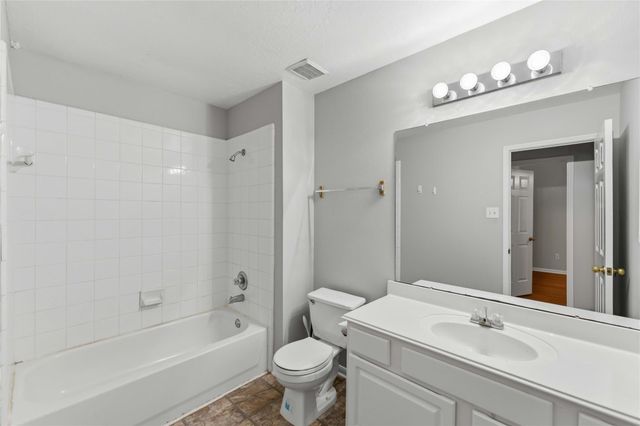 3111 Glenwood Drive, Pearland, TX 77584