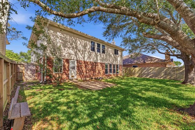 3111 Glenwood Drive, Pearland, TX 77584