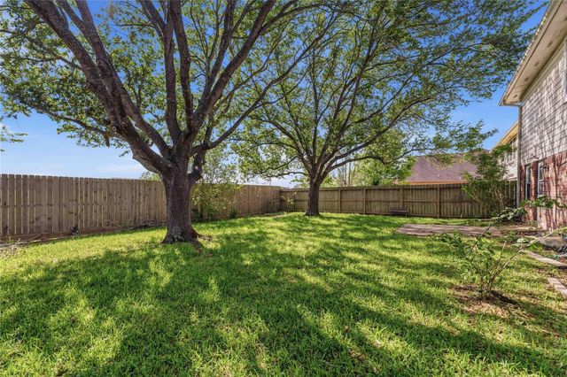 3111 Glenwood Drive, Pearland, TX 77584