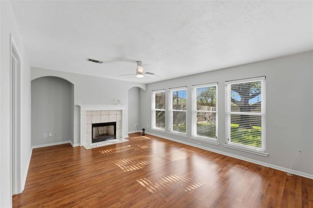 3111 Glenwood Drive, Pearland, TX 77584