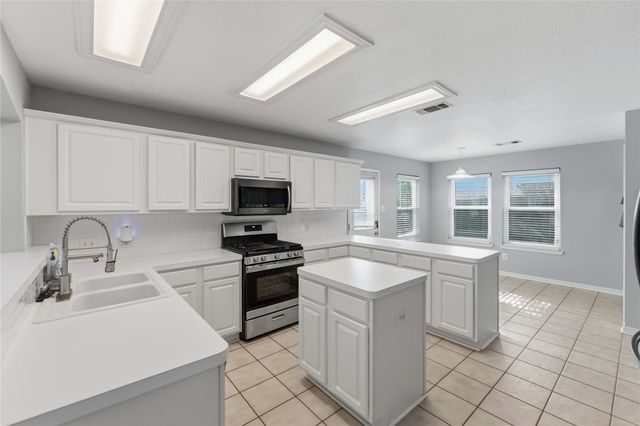 3111 Glenwood Drive, Pearland, TX 77584