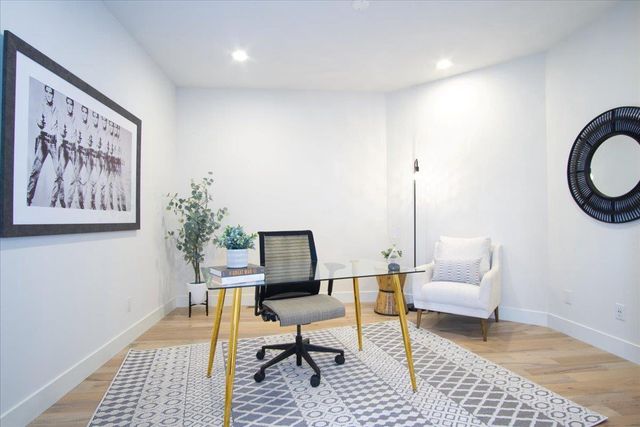 9042 Paddington Parkway, Verona, WI 53593