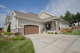 9042 Paddington Parkway, Verona, WI 53593