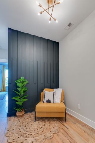 613 21st Ave, N, Nashville, TN 37203