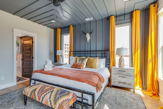 613 21st Ave, N, Nashville, TN 37203