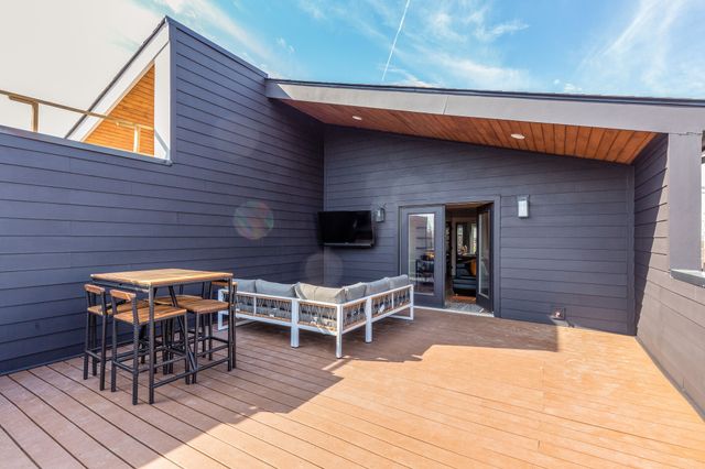 613 21st Ave, N, Nashville, TN 37203