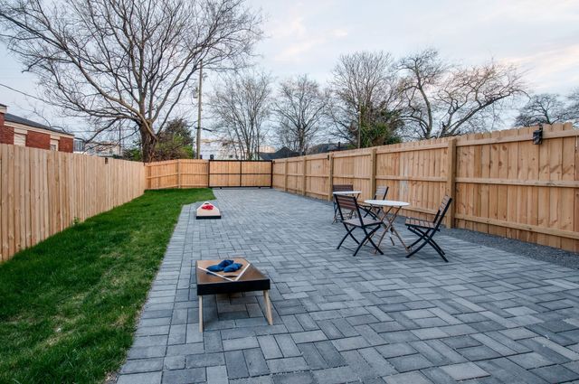 613 21st Ave, N, Nashville, TN 37203