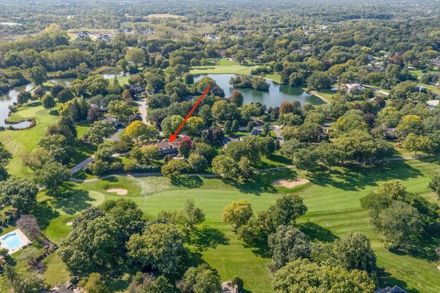 2435 Lexington Drive, Long Grove, IL 60047