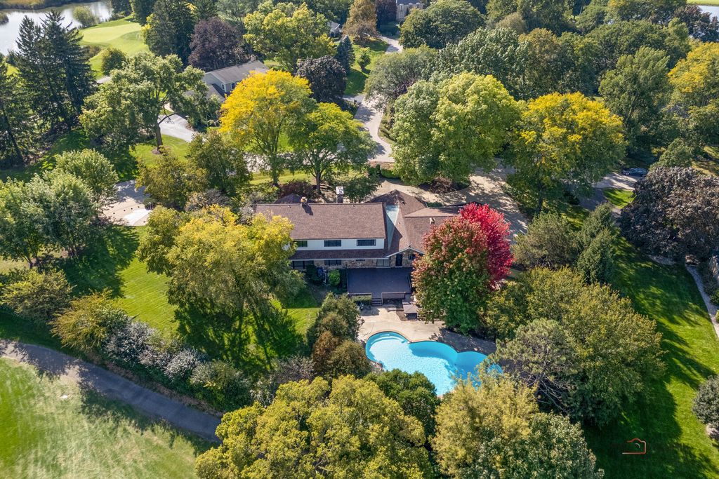 2435 Lexington Drive, Long Grove, IL 60047 — photo 2