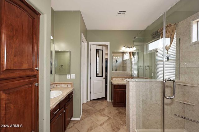 4543 E DONATO Drive, Gilbert, AZ 85298