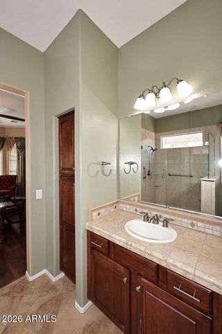 4543 E DONATO Drive, Gilbert, AZ 85298