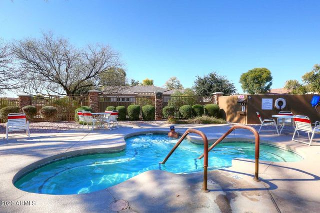 4543 E DONATO Drive, Gilbert, AZ 85298