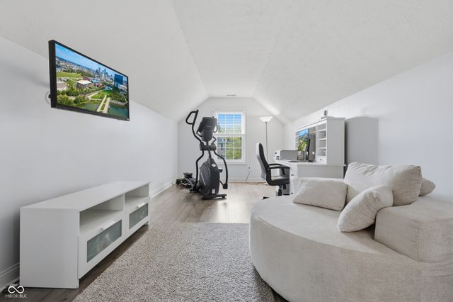 14703 Newport Drive, Westfield, IN 46074