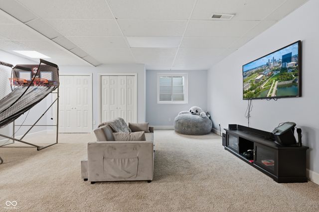 14703 Newport Drive, Westfield, IN 46074