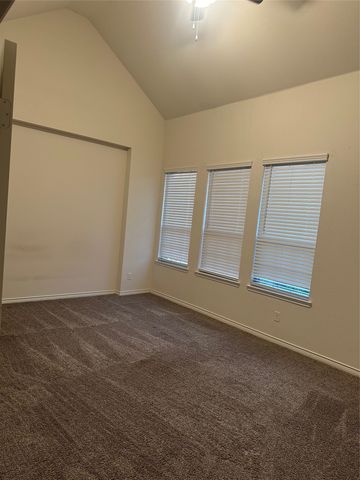 2402 Siskiyou Street, Lewisville, TX 75056