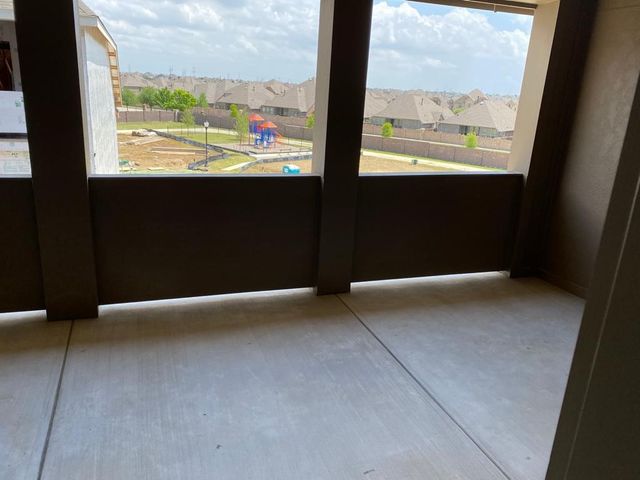2402 Siskiyou Street, Lewisville, TX 75056