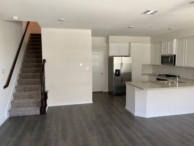2402 Siskiyou Street, Lewisville, TX 75056