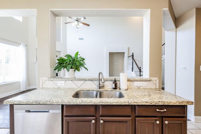 9626 Red Rugosa Drive, Houston, TX 77095