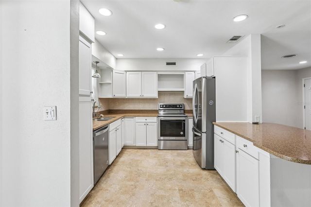 11589 64TH TERRACE, Seminole, FL 33772