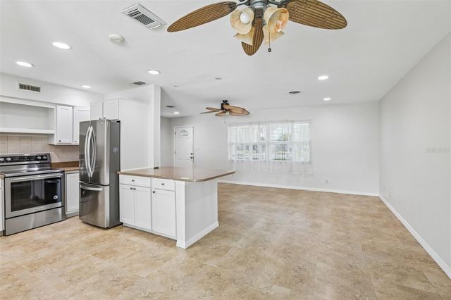 11589 64TH TERRACE, Seminole, FL 33772