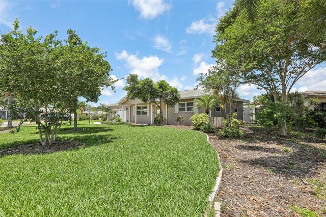 11589 64TH TERRACE, Seminole, FL 33772