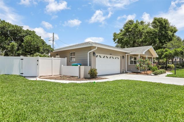 11589 64TH TERRACE, Seminole, FL 33772