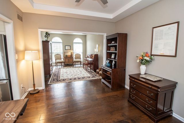 9963 Parkshore Drive, Fishers, IN 46038