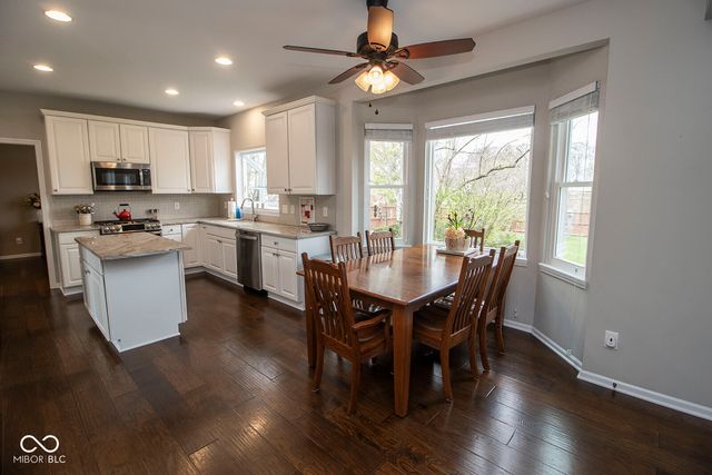 9963 Parkshore Drive, Fishers, IN 46038