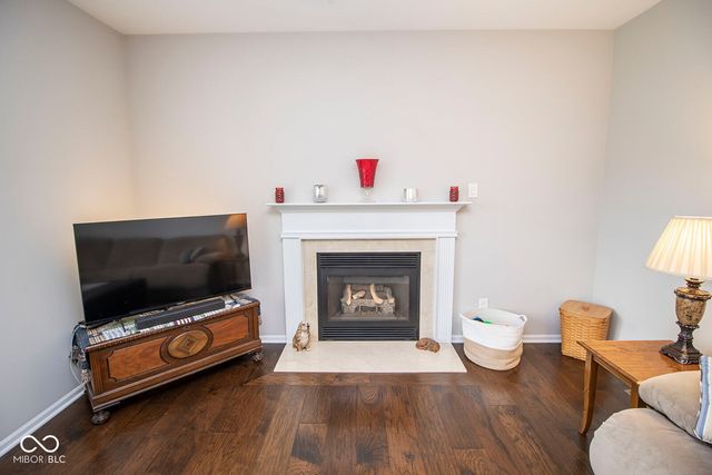 9963 Parkshore Drive, Fishers, IN 46038