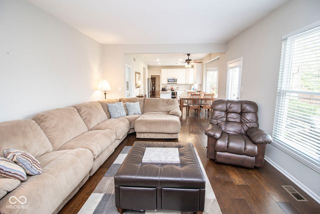 9963 Parkshore Drive, Fishers, IN 46038