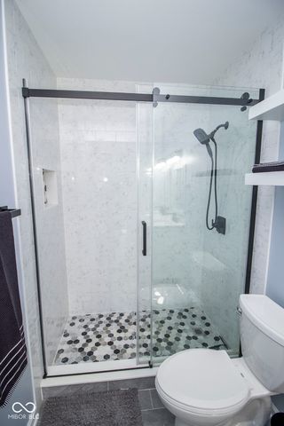 9963 Parkshore Drive, Fishers, IN 46038