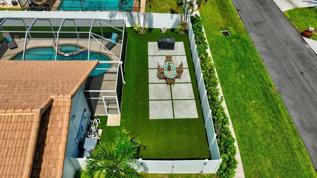 22052 Martella Avenue, Boca Raton, FL 33433