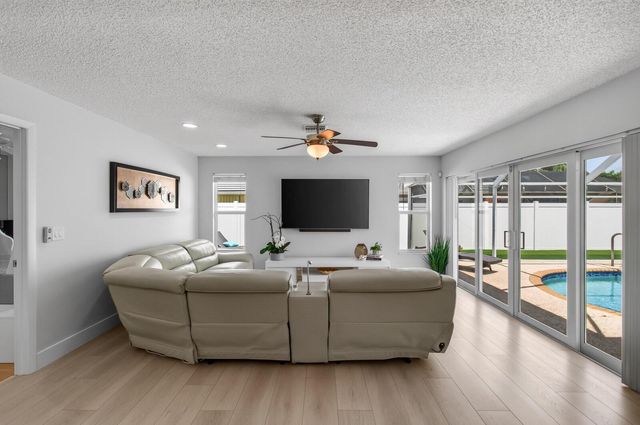 22052 Martella Avenue, Boca Raton, FL 33433