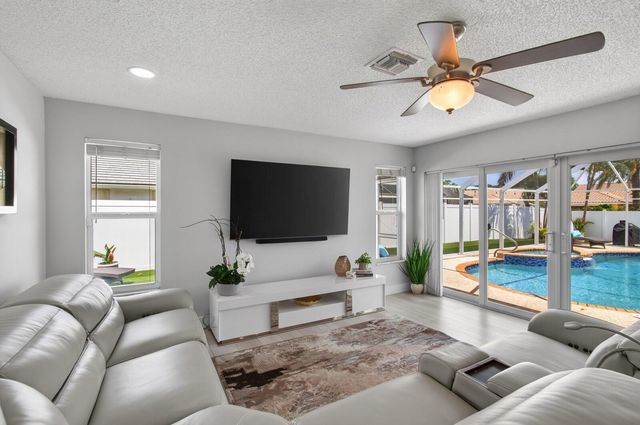 22052 Martella Avenue, Boca Raton, FL 33433