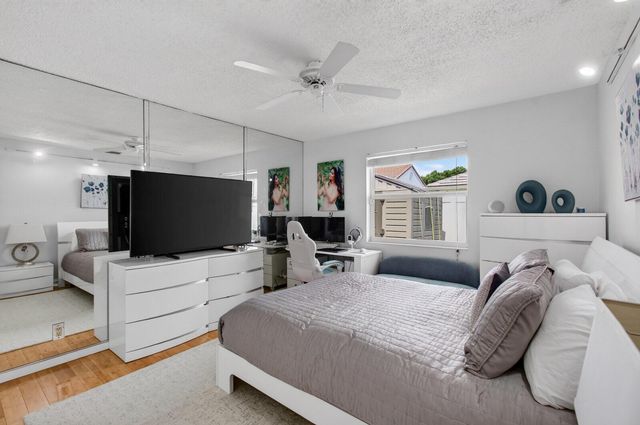 22052 Martella Avenue, Boca Raton, FL 33433